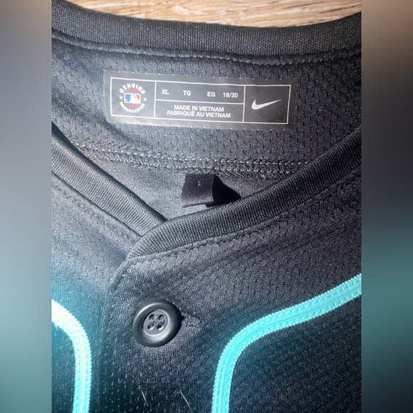 Nike Black Jersey with Teal Trim - Picture 3 of 3